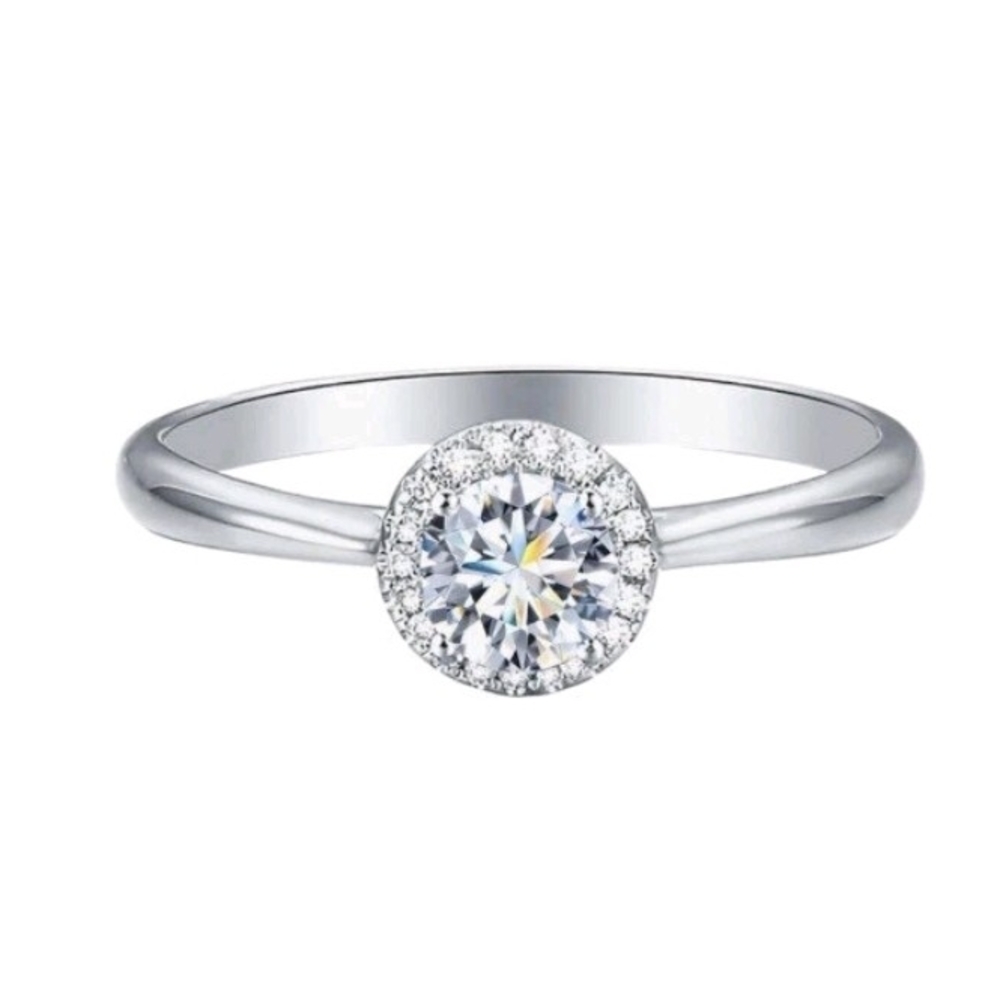 Platinum Plated Ring, with Zircon, Ring with Sparkling Center Stone, size 8